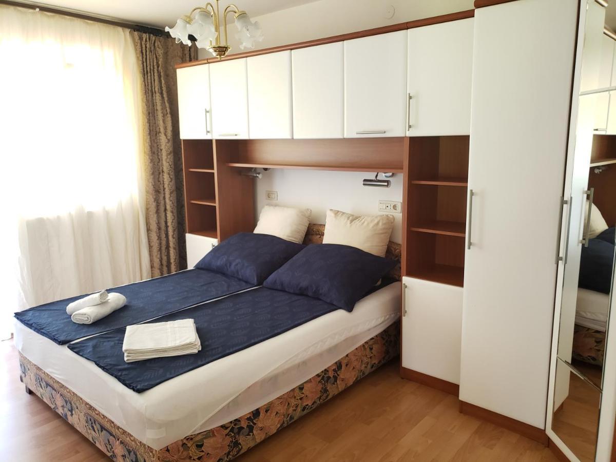 Risika Apartmani Esterno foto